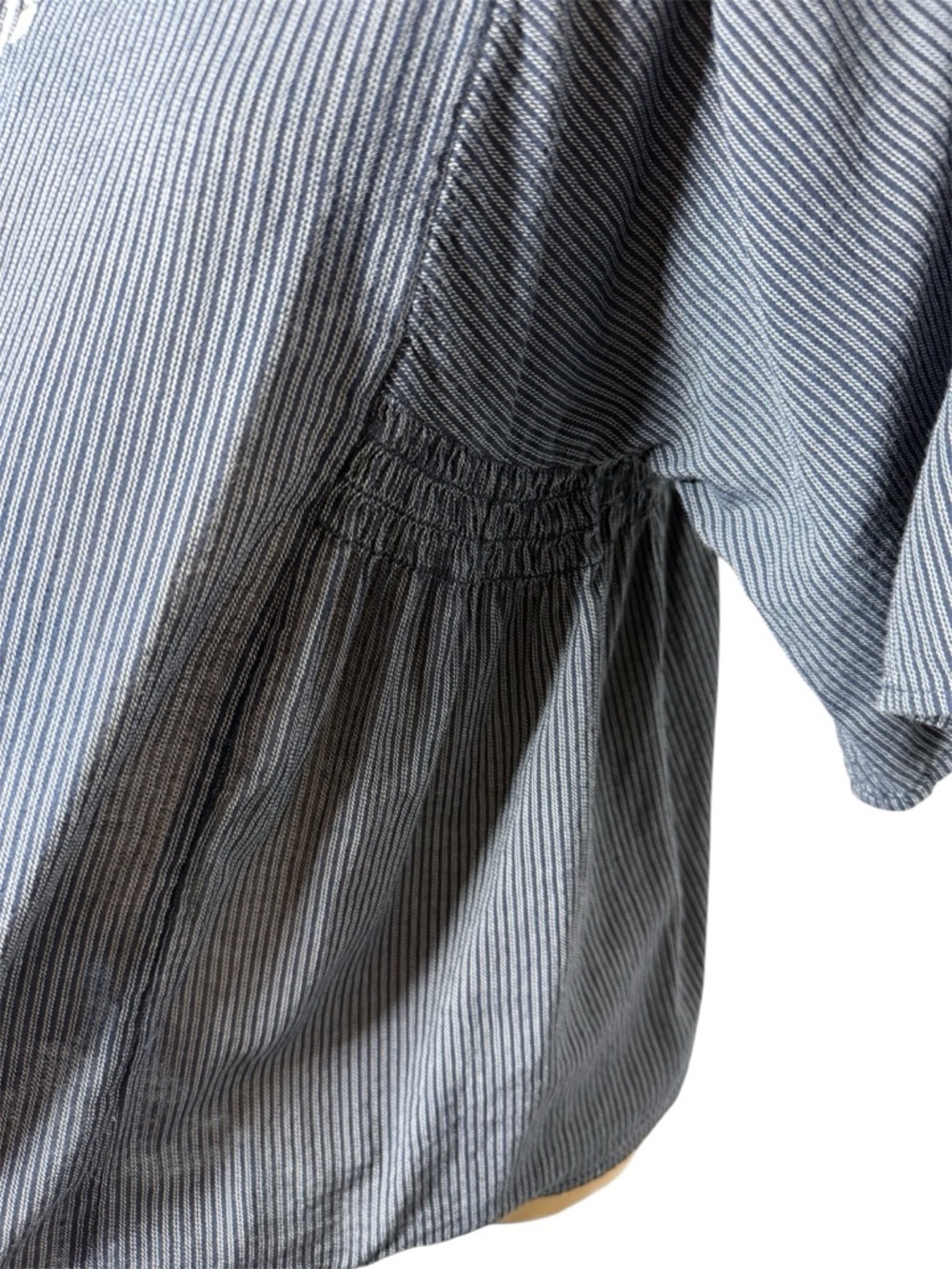 Banana Republic Blue White Striped Short Bell Sleeve Embroidered Top Size Small - Picture 4 of 8